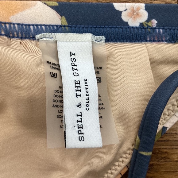 Spell & The Gypsy Bikini - Picture 6 of 14